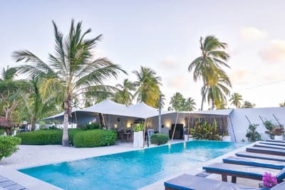 Indigo Beach Resort, vue 7