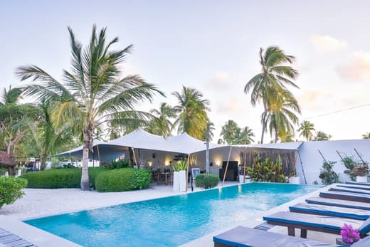 Indigo Beach Resort, vue 7