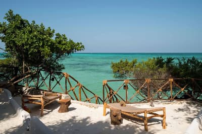 The Island Pongwe, vue 3