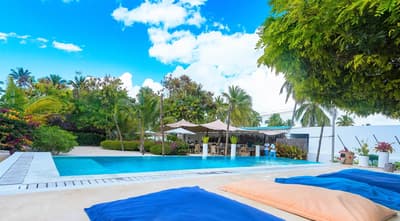 Indigo Beach Resort, vue 8